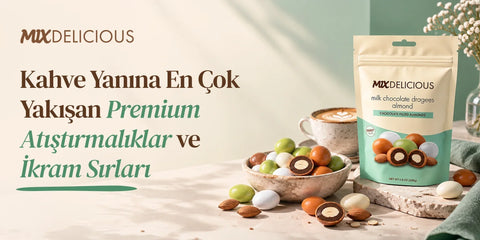 Kahve yanı atıştırmalıklar ve çikolatalı ikramlık sunumu – Mix Delicious